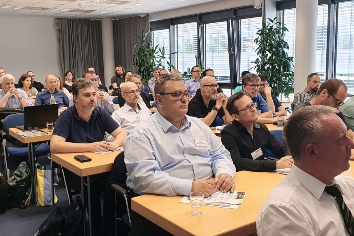 Im EFDS-Workshop, der vom 14. bis 15. Mai in Dresden im Fraunhofer-Institut für Werkstoff- und Strahltechnik IWS stattfand, wurden Lösungen für die Substitution von Chrom(VI) aufgezeigt und diskutiert (Foto: EFDS e.V.)